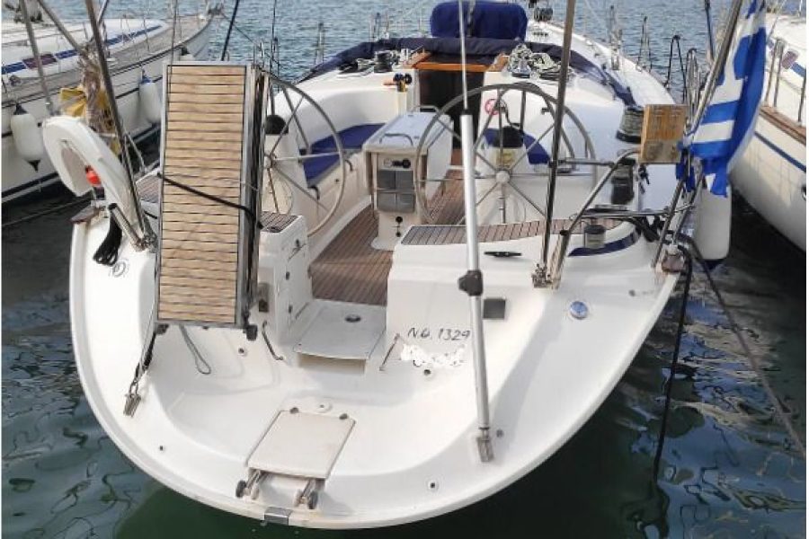 Bavaria 44 Sailboat (2003)