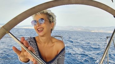 How to Rent a Yacht with a Skipper